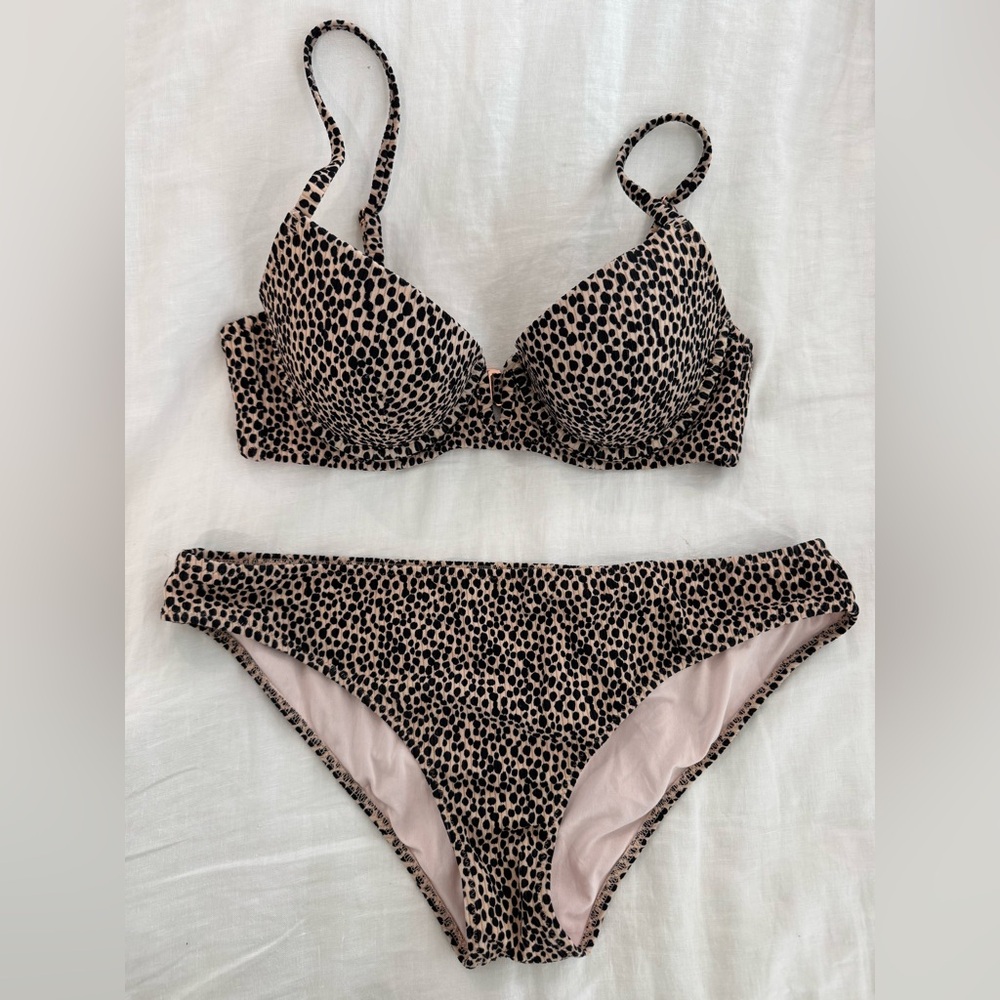 Shade and shore bikini